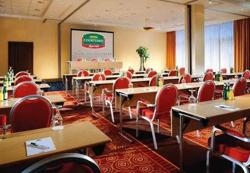 Courtyard By Marriott Munich City Center Hotel