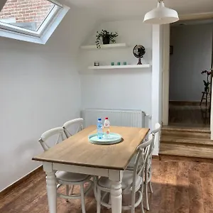 Rustig In Het Met Terras , Kontich Belgique