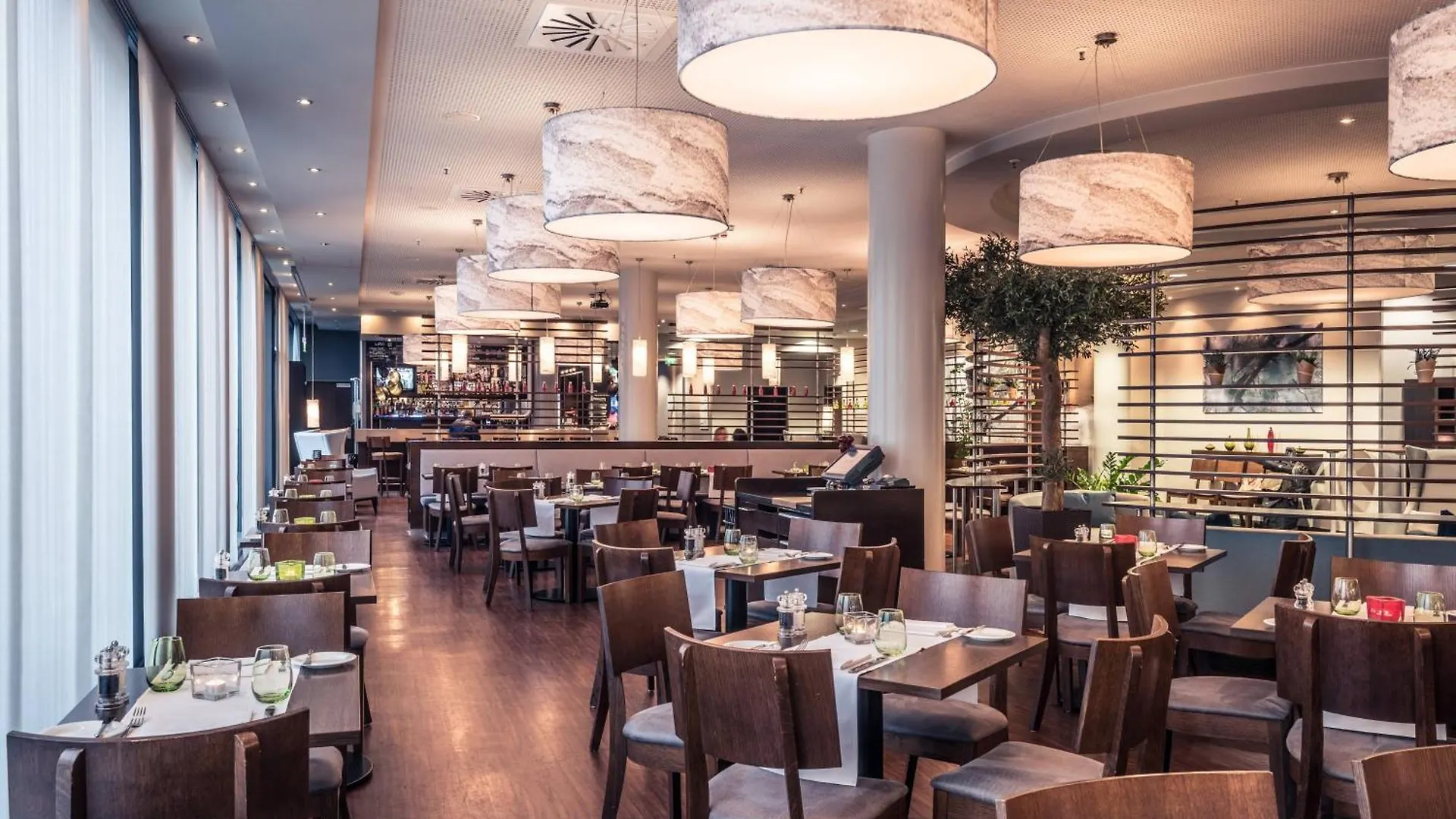 Courtyard By Marriott Munich City Center Hotel